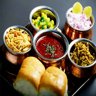 Misal Pav