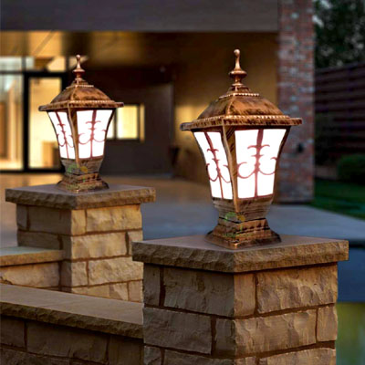 gate lamp